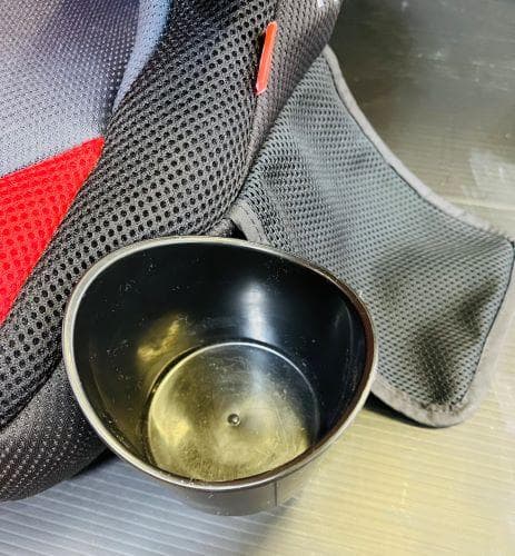 J【美品】 Aprica エアライド ジュニアシート ドリンクホルダー付 赤