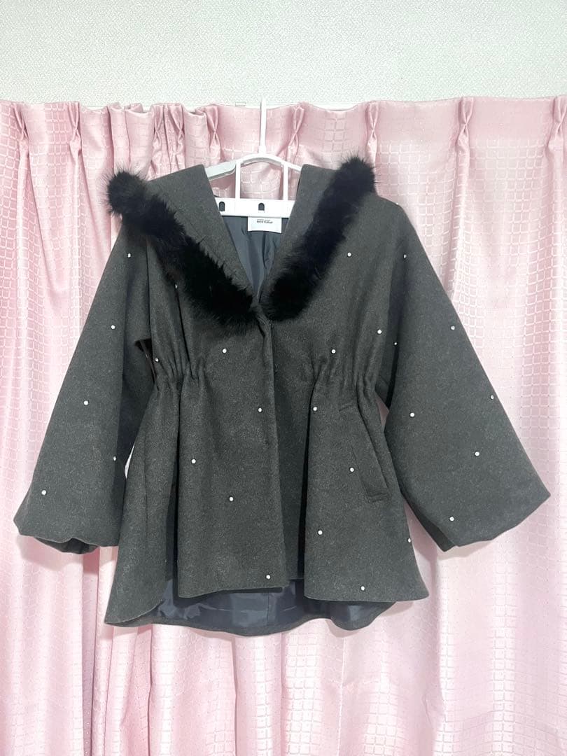 NICE CLAUP ビジュー付きミドル丈コート