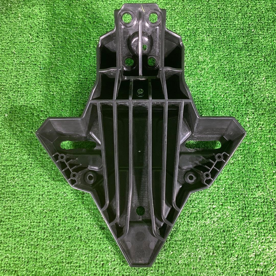 ホンダ　CB650R/CBR650R　純正リアフェンダー　RH03　19~23