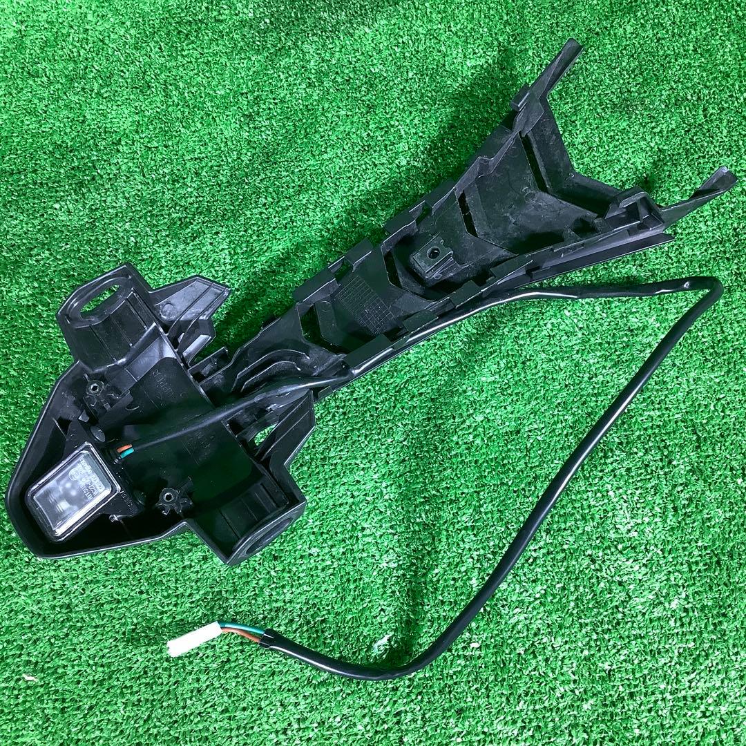 ホンダ　CB650R/CBR650R　純正リアフェンダー　RH03　19~23