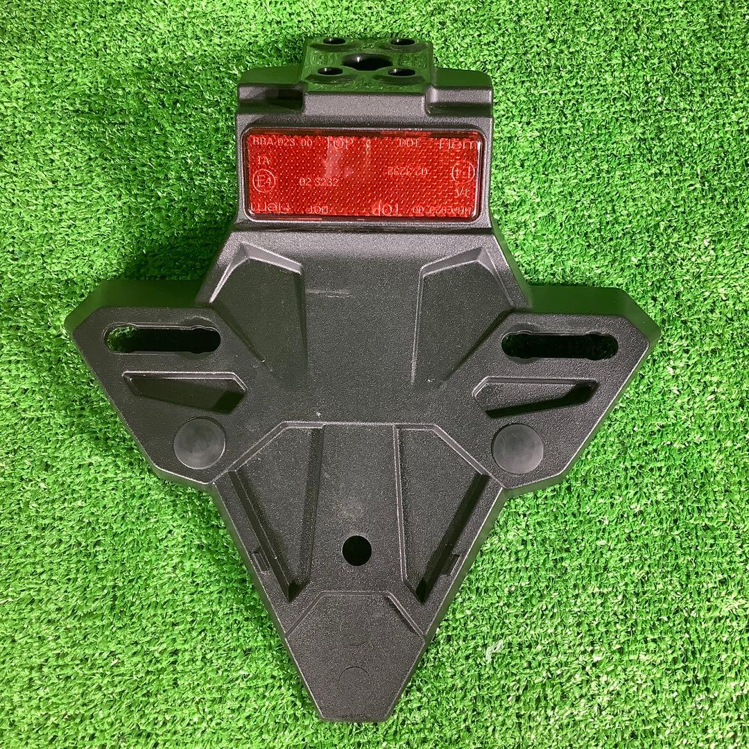 ホンダ　CB650R/CBR650R　純正リアフェンダー　RH03　19~23