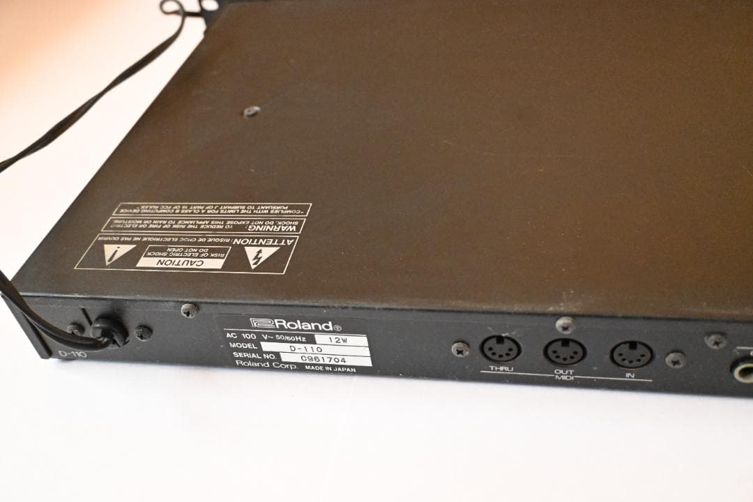 Roland D-110 ラックマウントMIDI音源モジュール