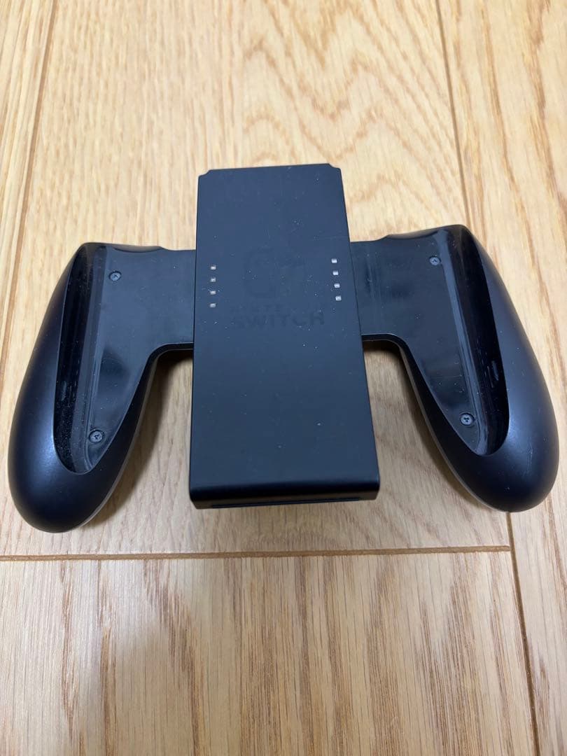 Nintendo Switch本体　マリオカート8　ハンドル　セット