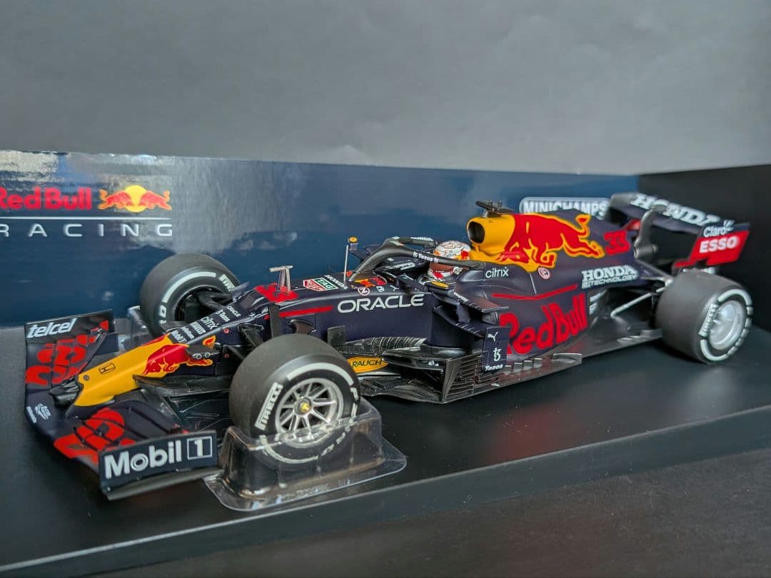 ミニチャンプス 1/18 レッドブル ホンダ RB16B M.フェルスタッペン