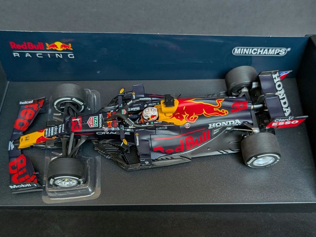 ミニチャンプス 1/18 レッドブル ホンダ RB16B M.フェルスタッペン