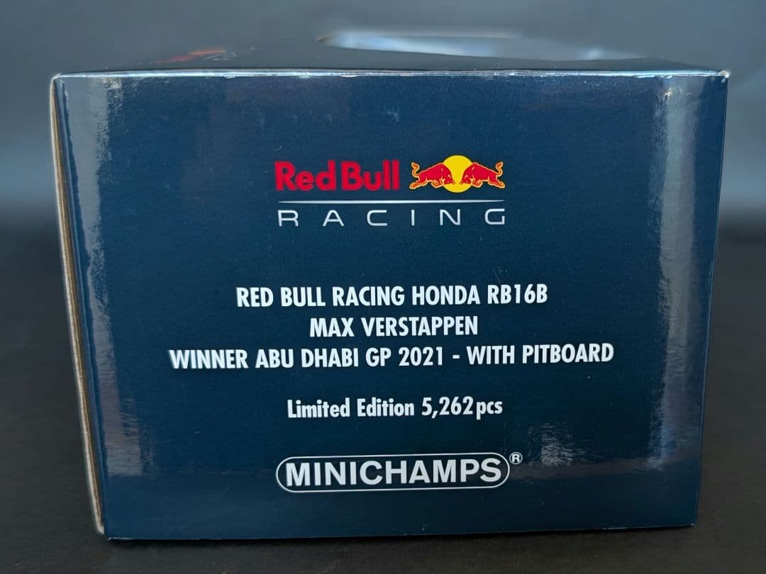 ミニチャンプス 1/18 レッドブル ホンダ RB16B M.フェルスタッペン