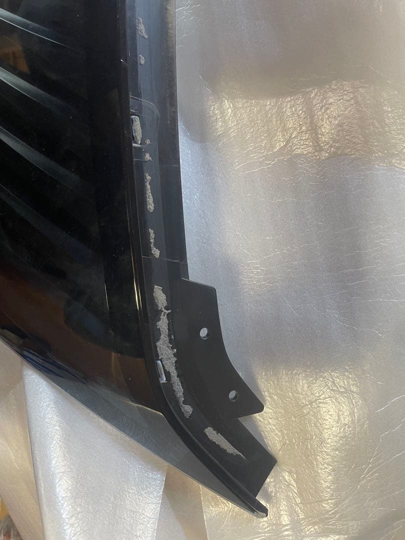 ハリアー　60系　フロントグリル　純正　新車取り外し