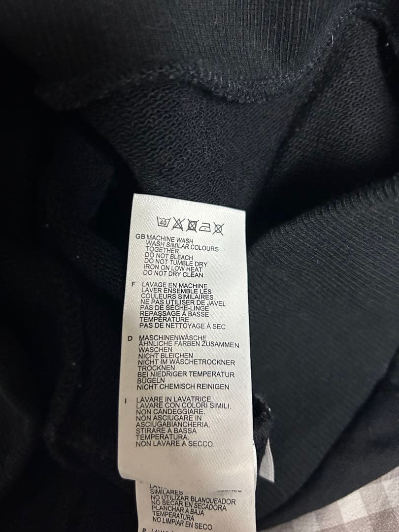 FRED PERRY ブラック ハーフジップスウェットs