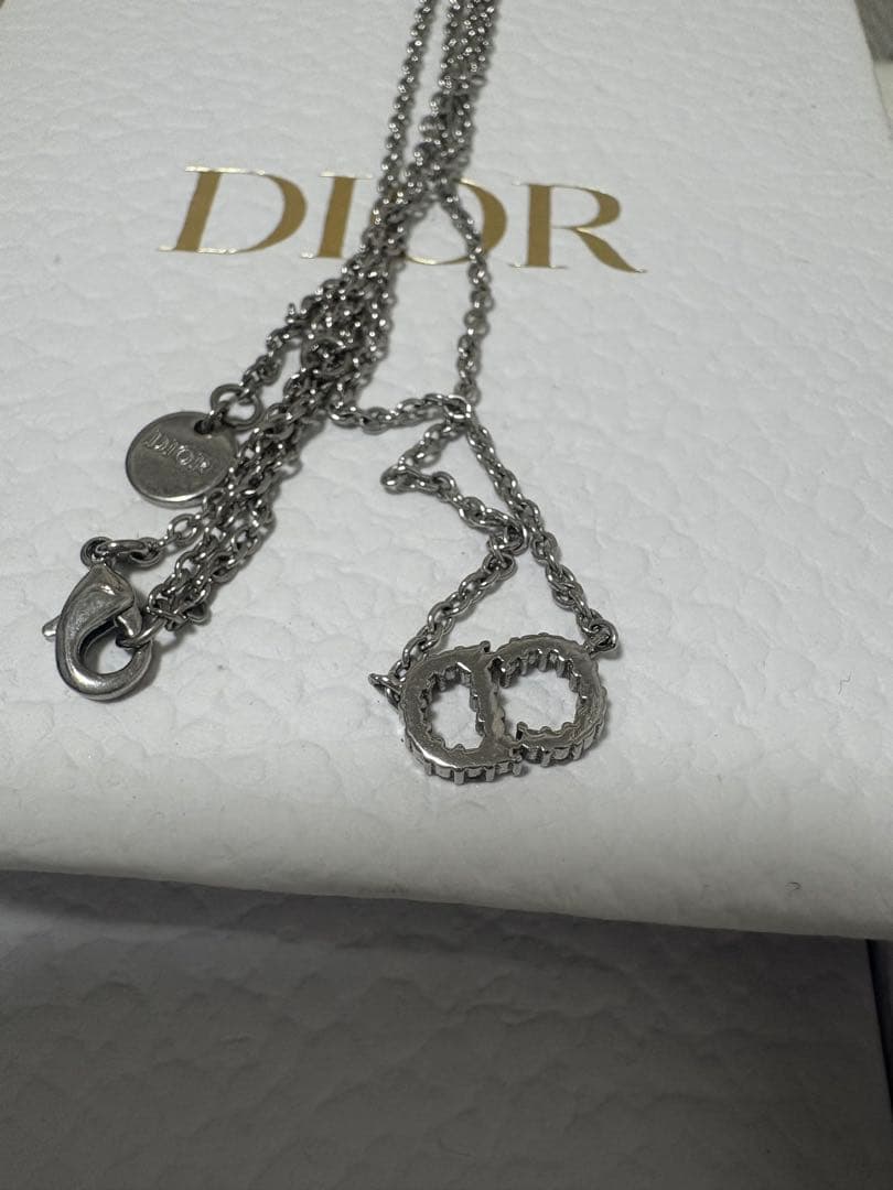 Dior ネックレス　シルバー