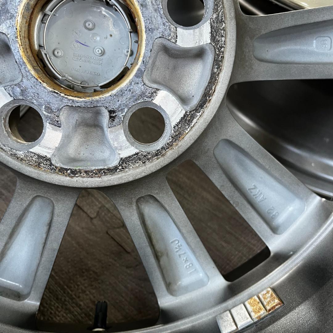 [美品] 純正LS600h 5x120 7.5 18インチ