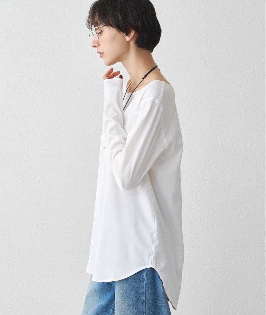 【完売品】loungedressサテンロンTブラウス