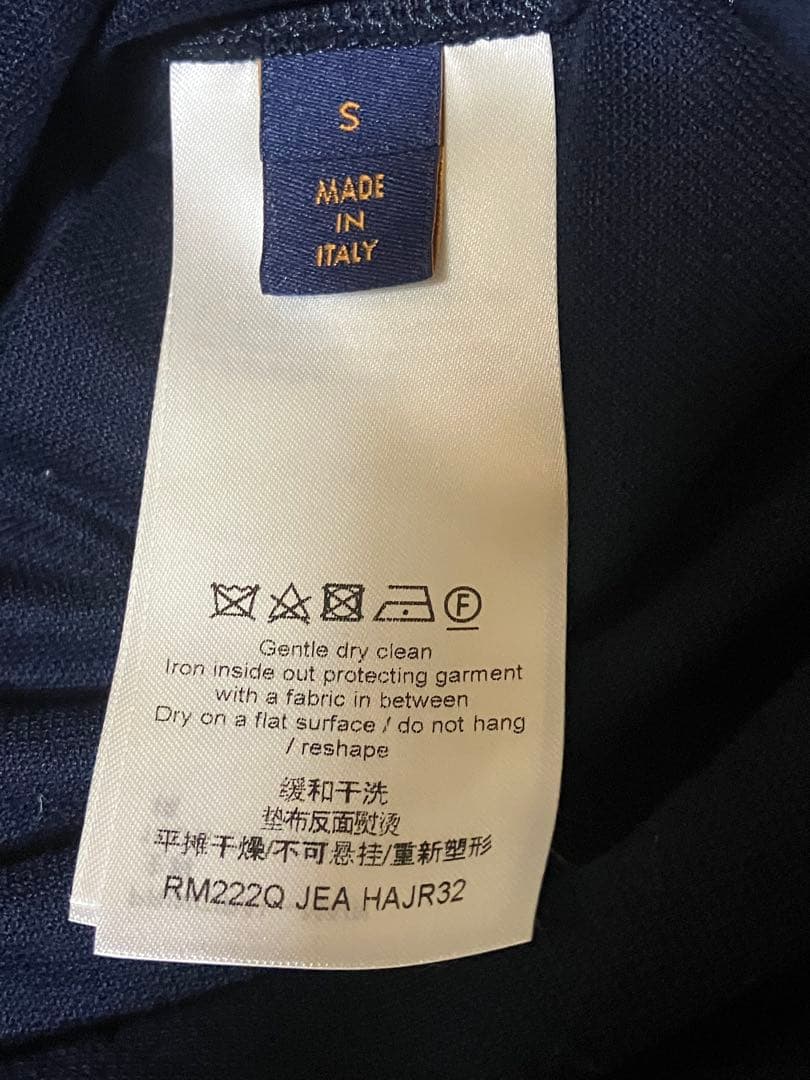 LOUIS VUITTON ネイビーポロシャツ