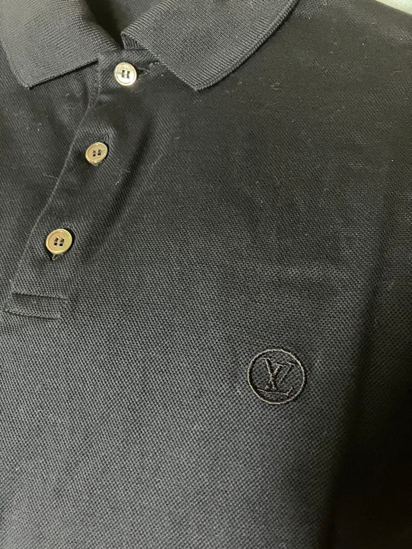 LOUIS VUITTON ネイビーポロシャツ