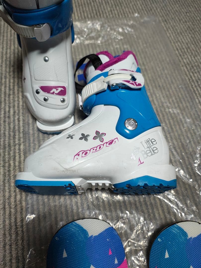 スキーセット（板DYNASTAR・ブーツNORDICA・ストックKIZAKI）