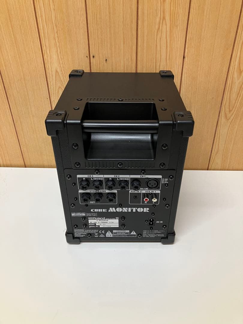 E03 Roland ローランド CUBE CM-30 モニタースピーカー