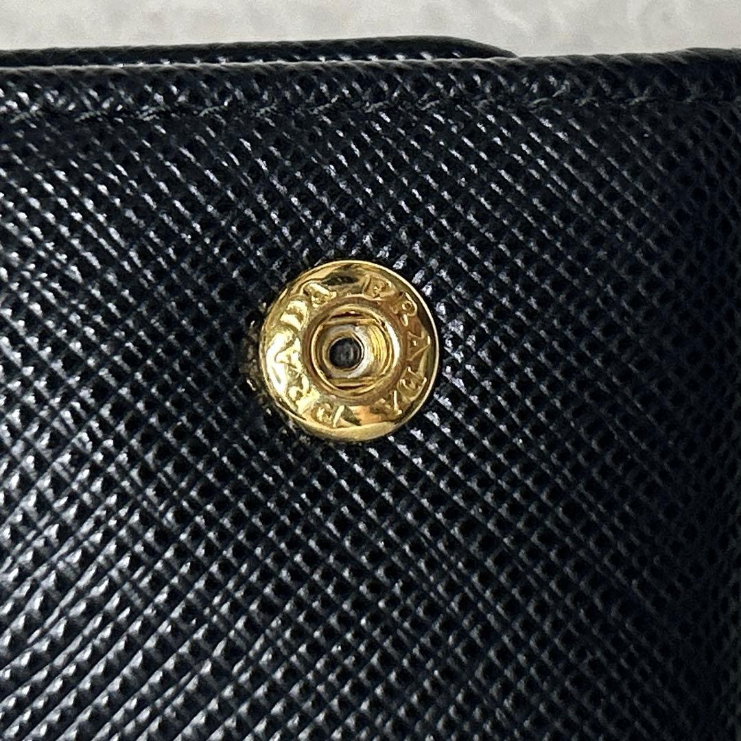 プラダ サフィアーノ 6連キーケース ブラック ロゴ金具 レザー PRADA
