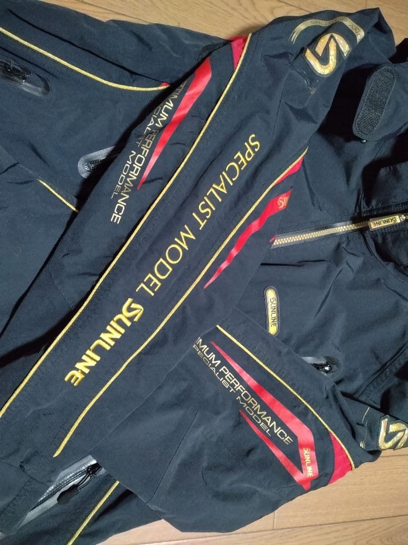 サンライン STW-1403 ステータス・ディアプレックスウォームアップスーツ