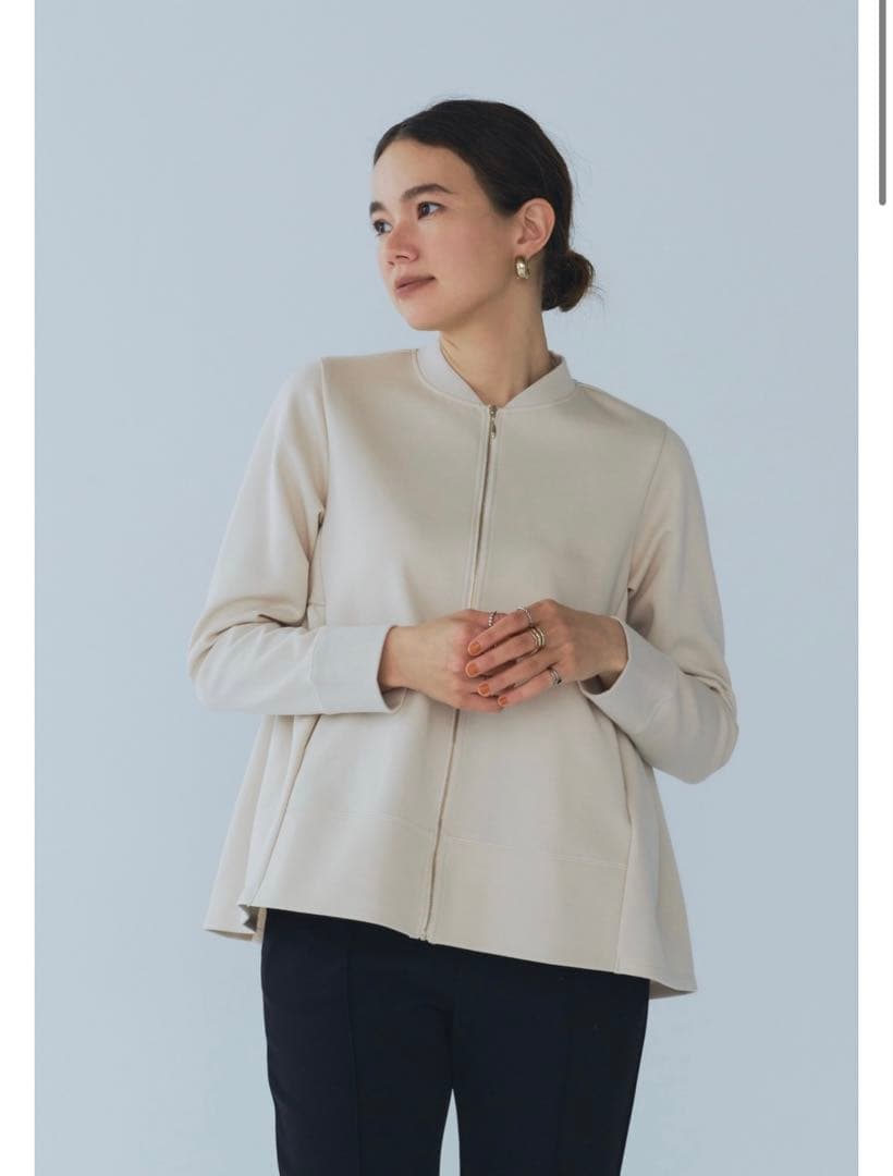 yori 新品タグ付 バックフリルブルゾンカットソー