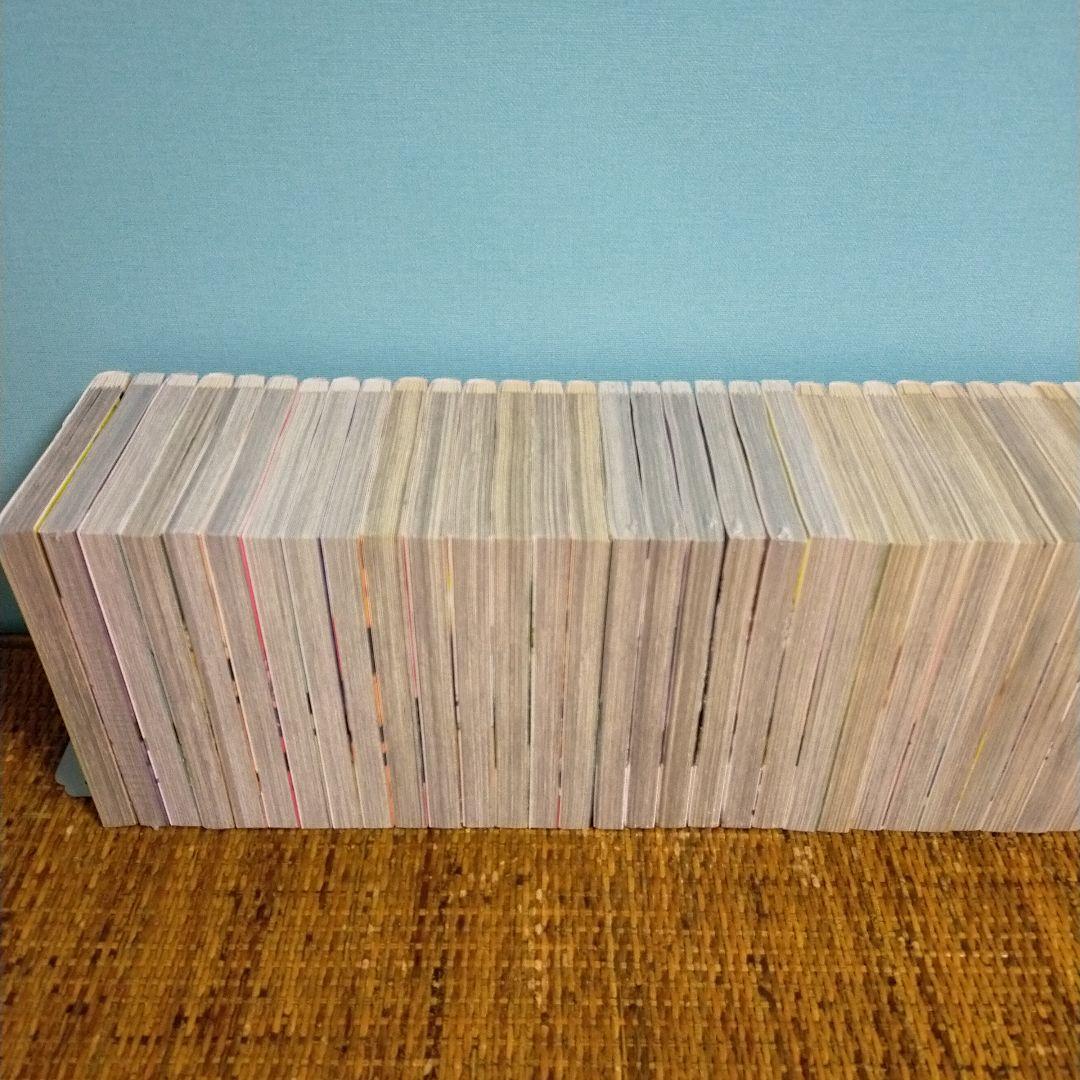 宇宙兄弟1巻～４５巻セット 25〜30巻、44巻は新品未開封、１５周年ステッカー