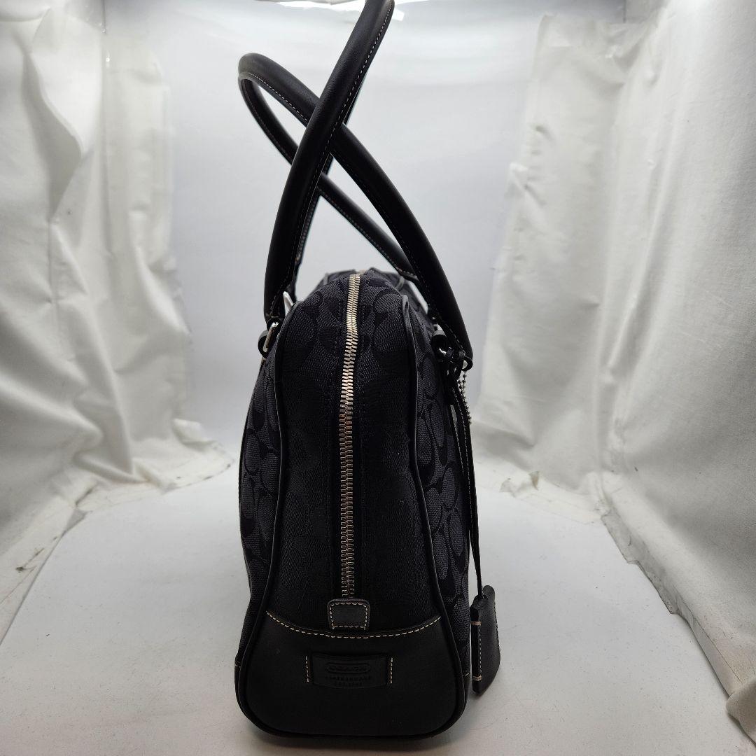 COACH　シグネチャー　キャンバス　ショルダーバッグ　黒　ブラック6097