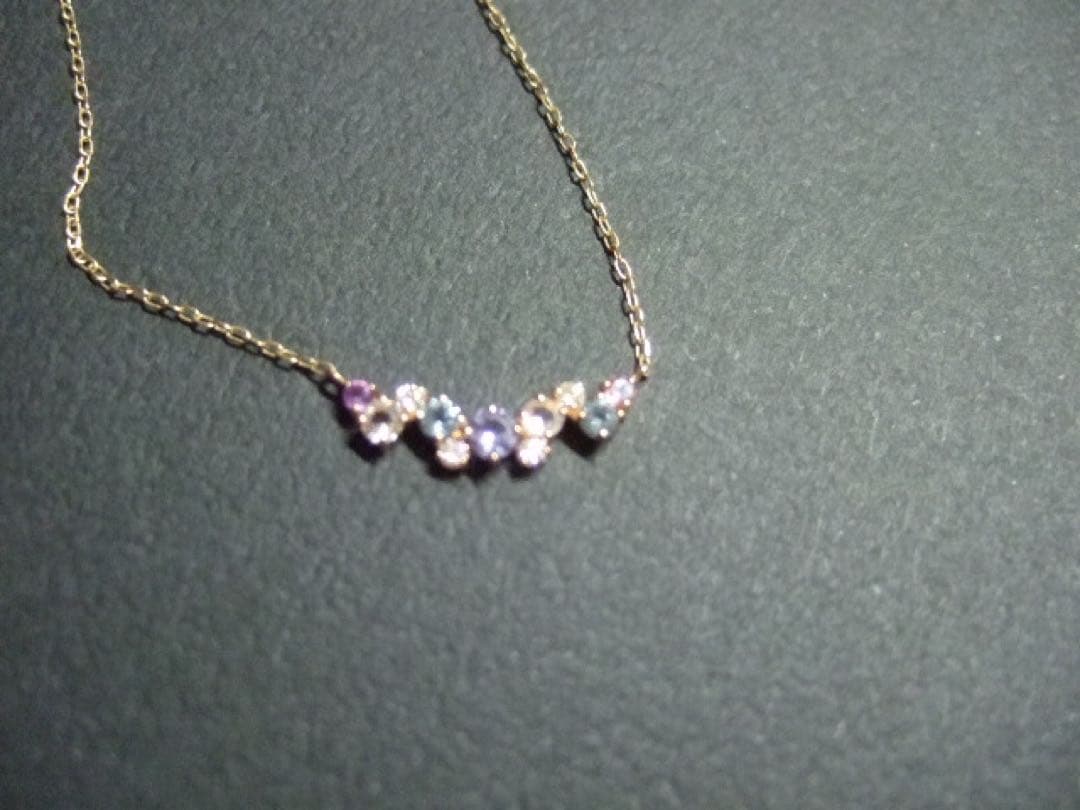 ベリテ　キレイニ　マルチカラーネックレス　VERITE QIREINI K10