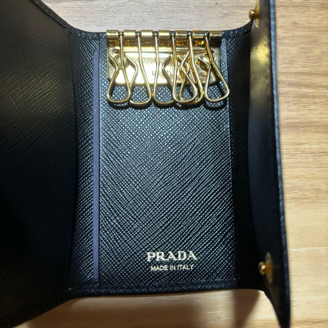 【新品未使用】PRADA キーケース 6連