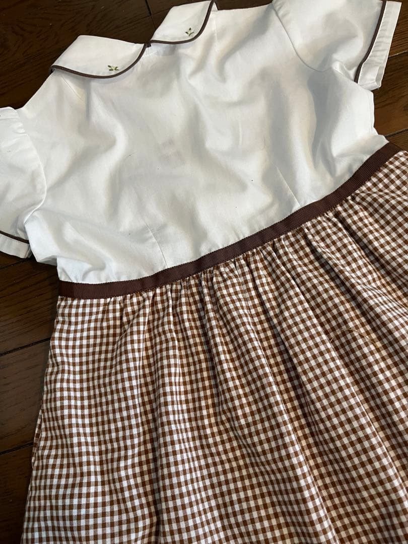 荻窪七里　刺繍　フロントジップ　春夏ワンピース 120 七里久美子　お受験