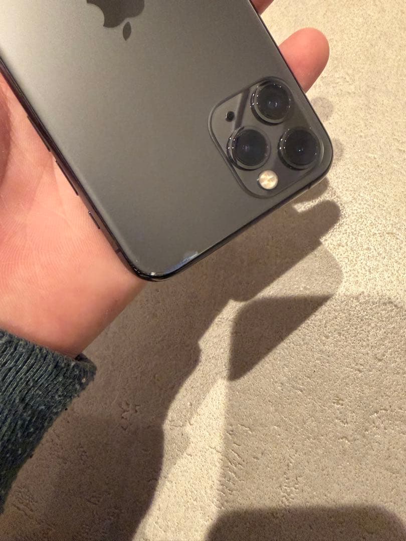 n*o様 iPhone 11 Pro スペースグレー　256GB simフリー