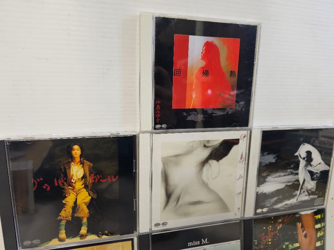 レアアイテム良好品/中島みゆきCD-BOX 1976～1983/10枚組＋9枚