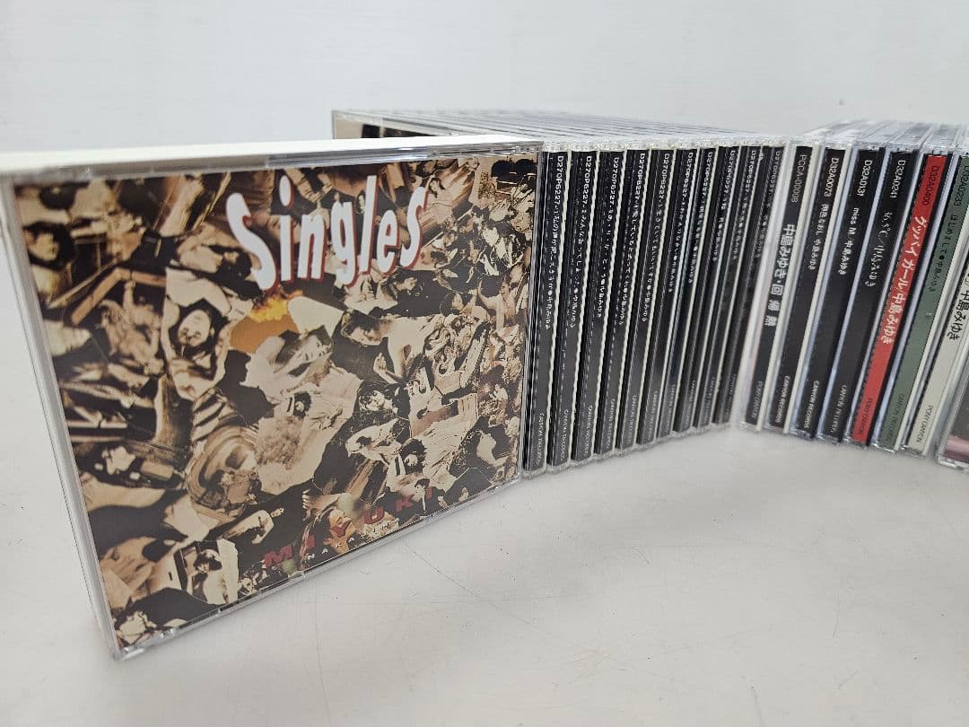 レアアイテム良好品/中島みゆきCD-BOX 1976～1983/10枚組＋9枚