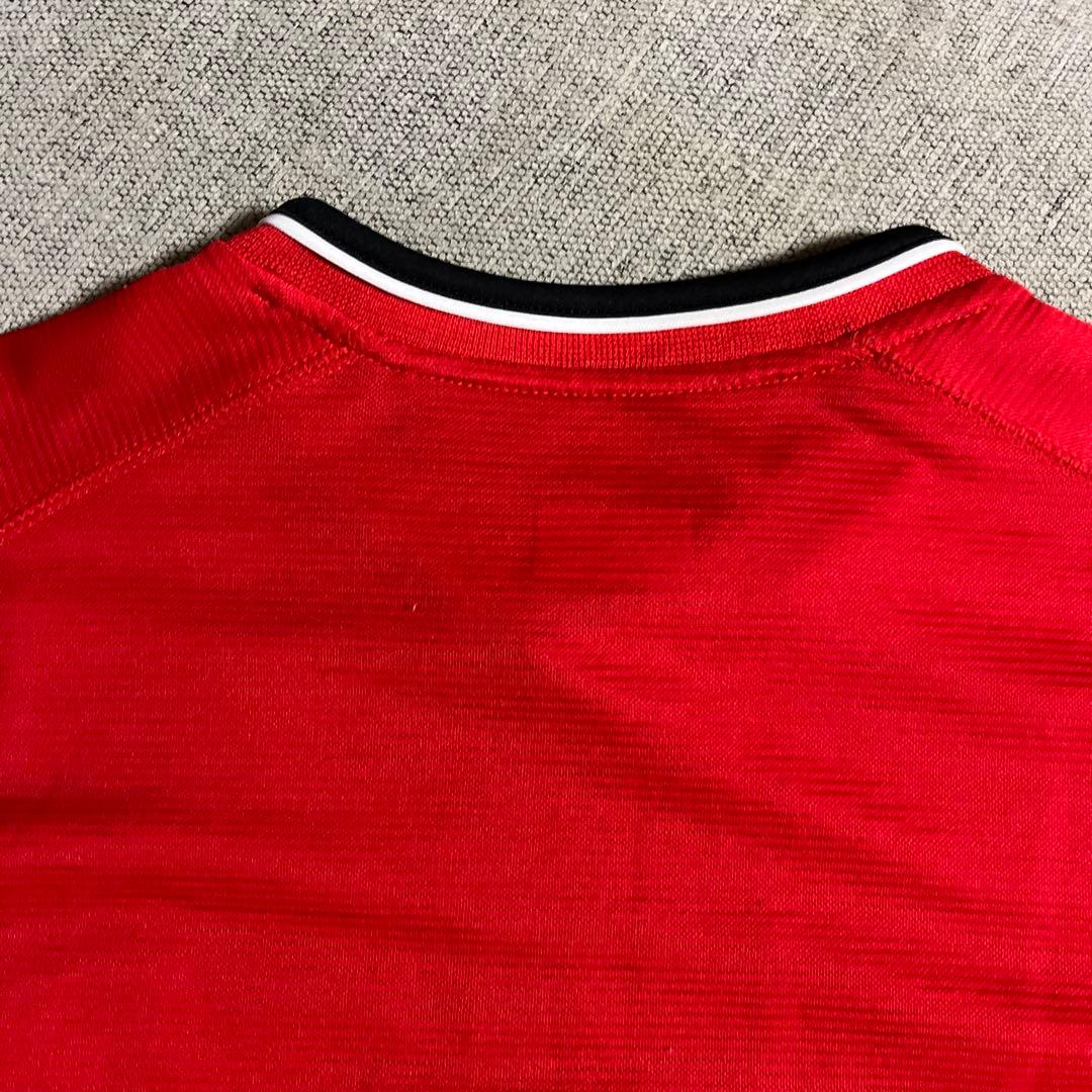 マンチェスター・ユナイテッド ホームユニUmbro シャツ