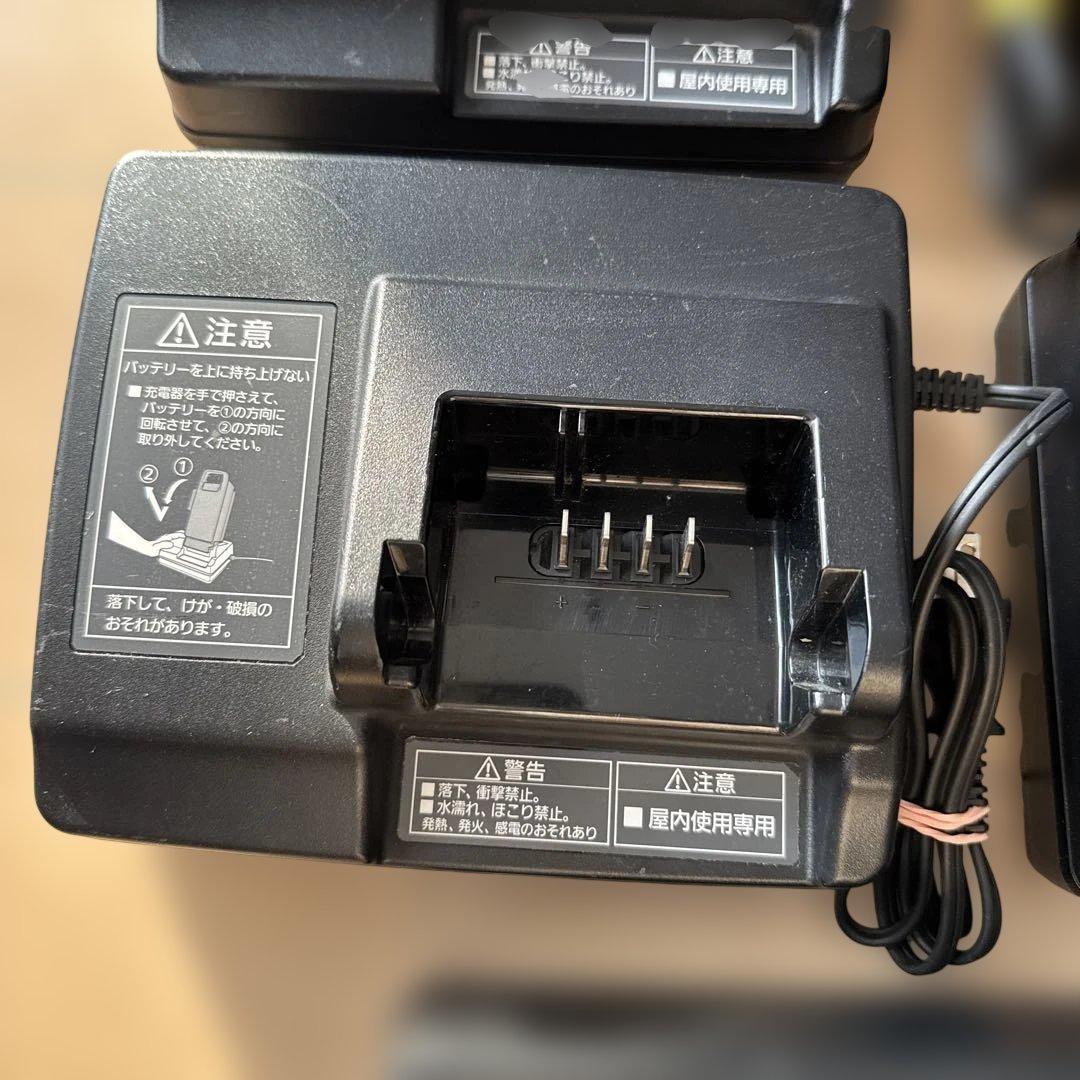 パナソニックPanasonic電動自転車用　純正品 バッテリー充電器 11台
