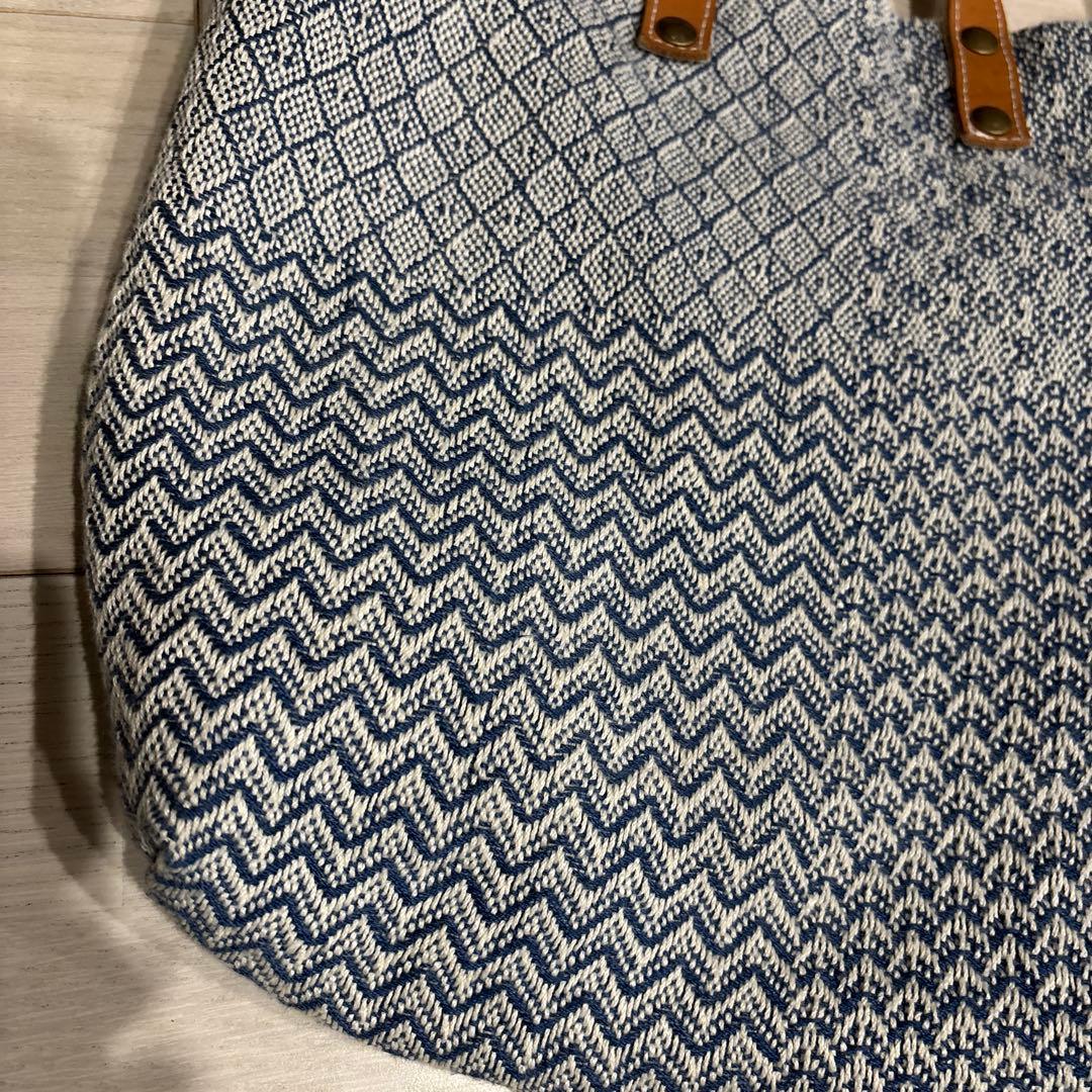 2/3限定価格trois temps トロワトン　手織り2WAYバッグ　北欧