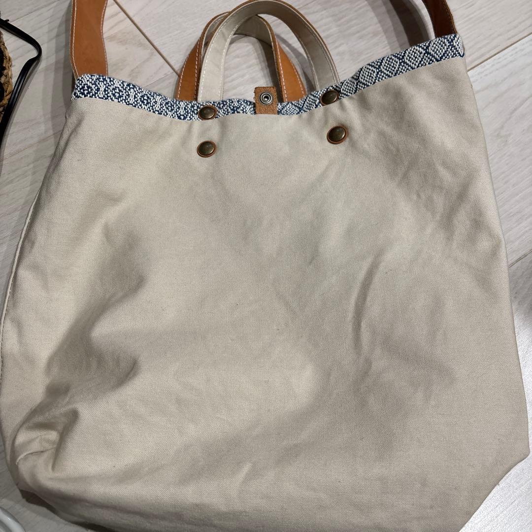 2/3限定価格trois temps トロワトン　手織り2WAYバッグ　北欧