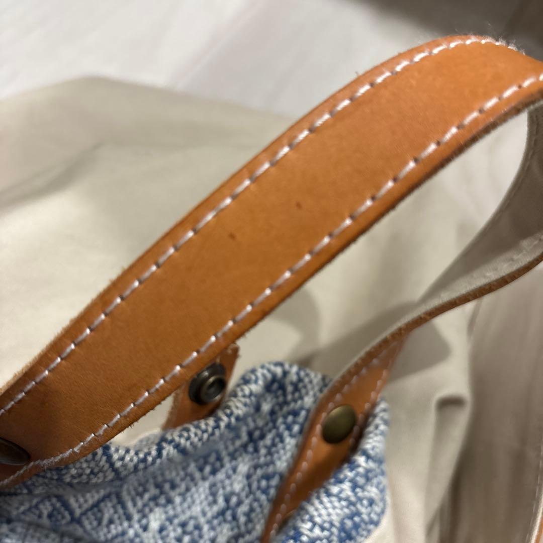 2/3限定価格trois temps トロワトン　手織り2WAYバッグ　北欧