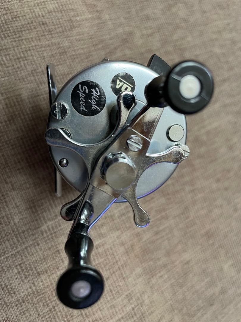 【最終値下げ】ABU Ambassadeur アブ アンバサダー 2500C