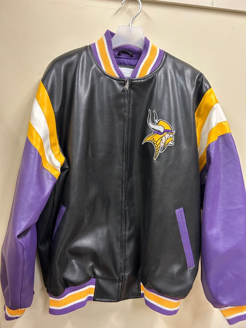 NFLミネソタ.バイキングス　フェイクレザースタジアムジャケット