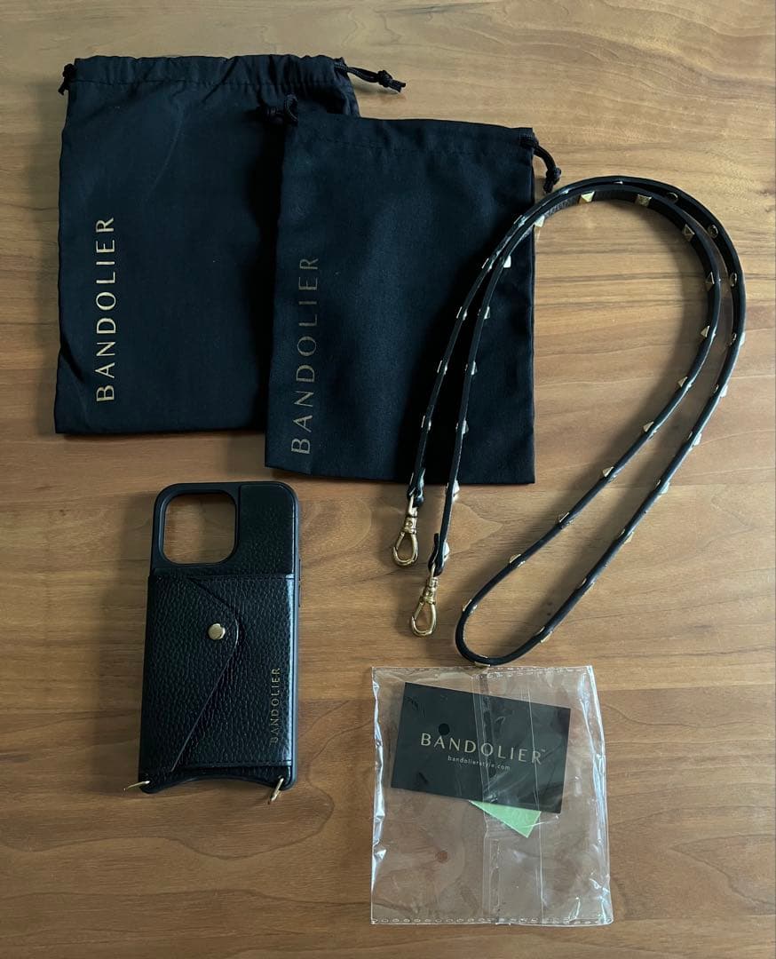 BANDOLIER ブラック iPhoneケース ストラップ付き
