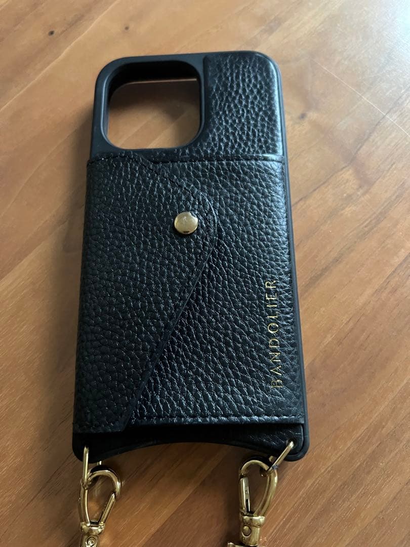 BANDOLIER ブラック iPhoneケース ストラップ付き