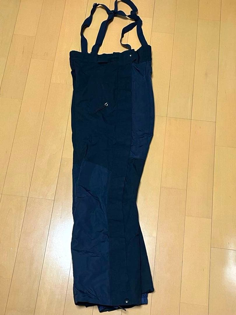明日まで年始値下！激安！美品！patagonia レディス スノーボードパンツM