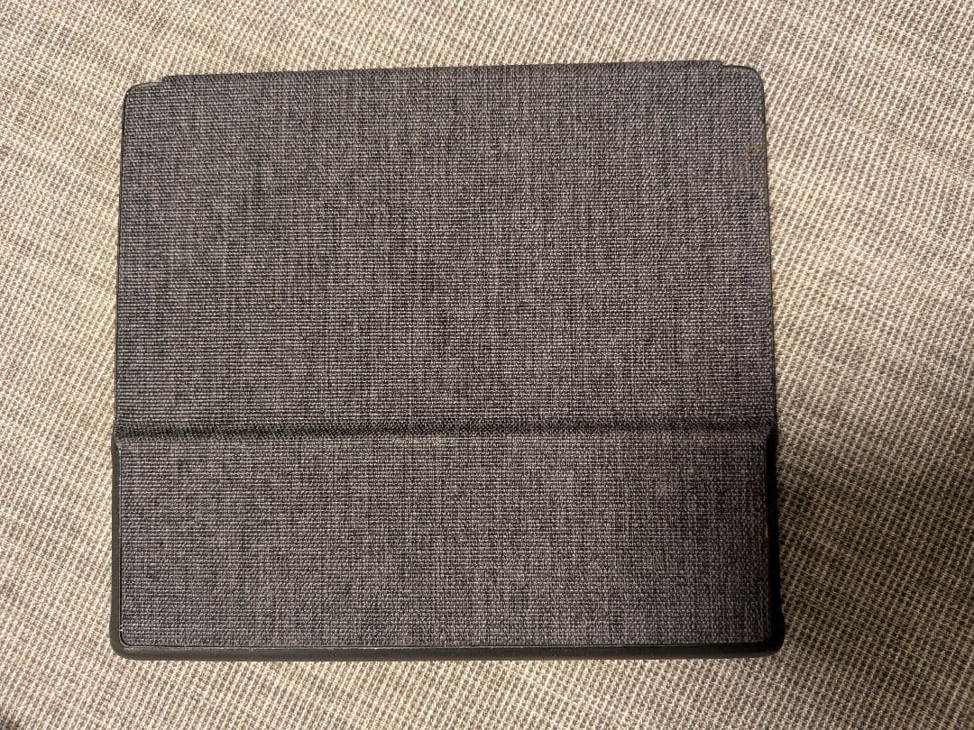 Kindle Oasis（第9世代）32GB 広告なし カバー付き