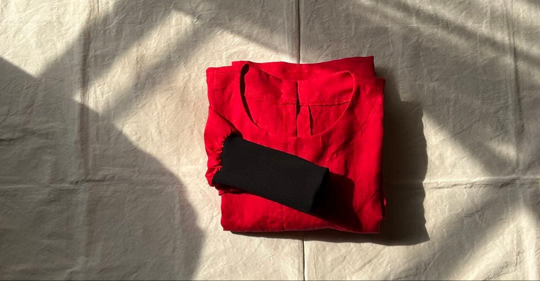 【なないろ（プロフ必須） ページ】linen ＊リブ袖口かっぽう着ワンピ