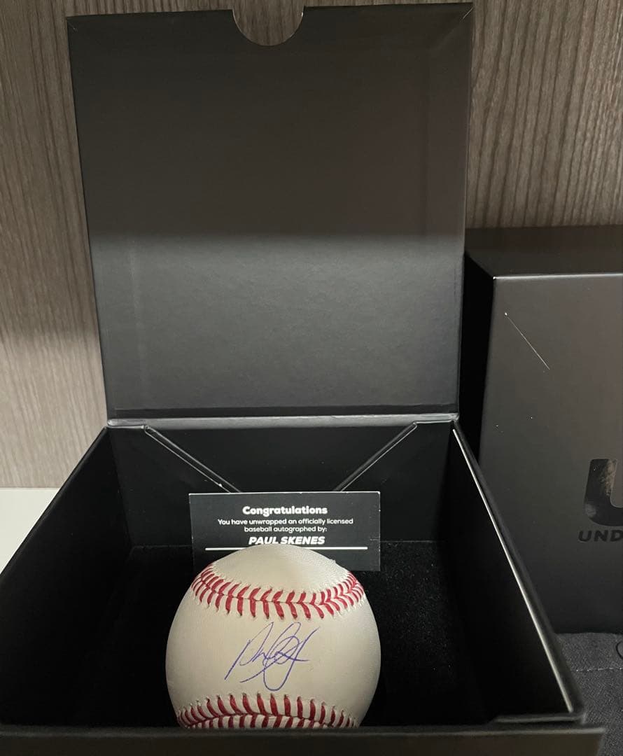 UNDER WRAPSポールスキーンズ Paul Skenes 直筆サインボール