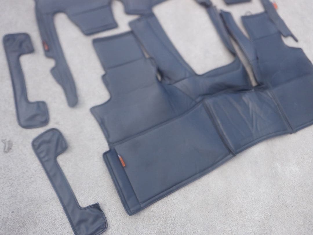 ユーアイビークル 200 ハイエース エンジンルームカバー エンジンカバーマット