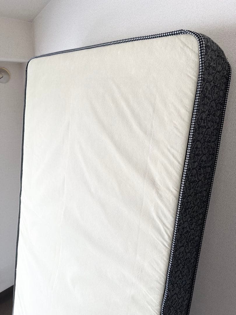 Sealy JP チタンコレクション クラリス ll Firm マットレス