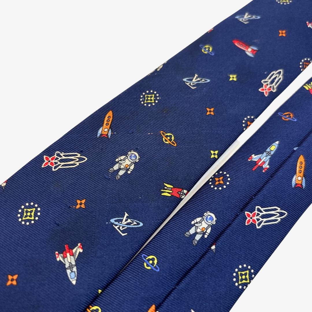 ピンク様LOUIS VUITTON シルクネクタイ 宇宙柄 モノグラム ネイビー