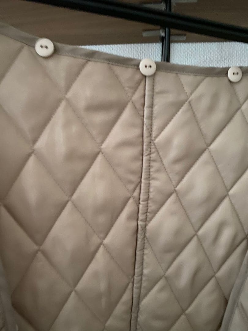 ヒロコビス　刺繍デザイン ベージュ ロングコート