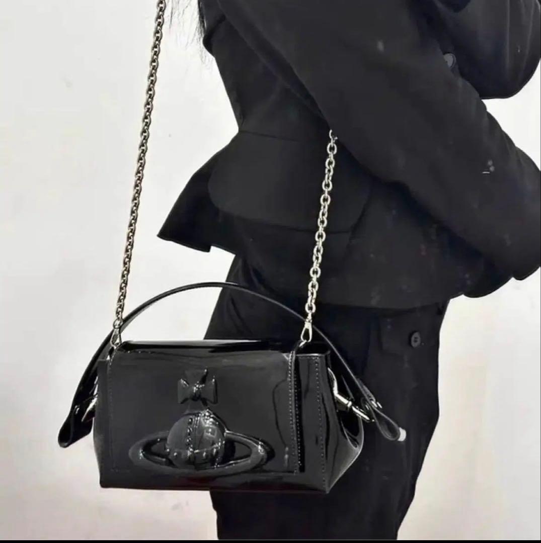 Vivienne Westwood ヘイゼル　ショルダーバッグ