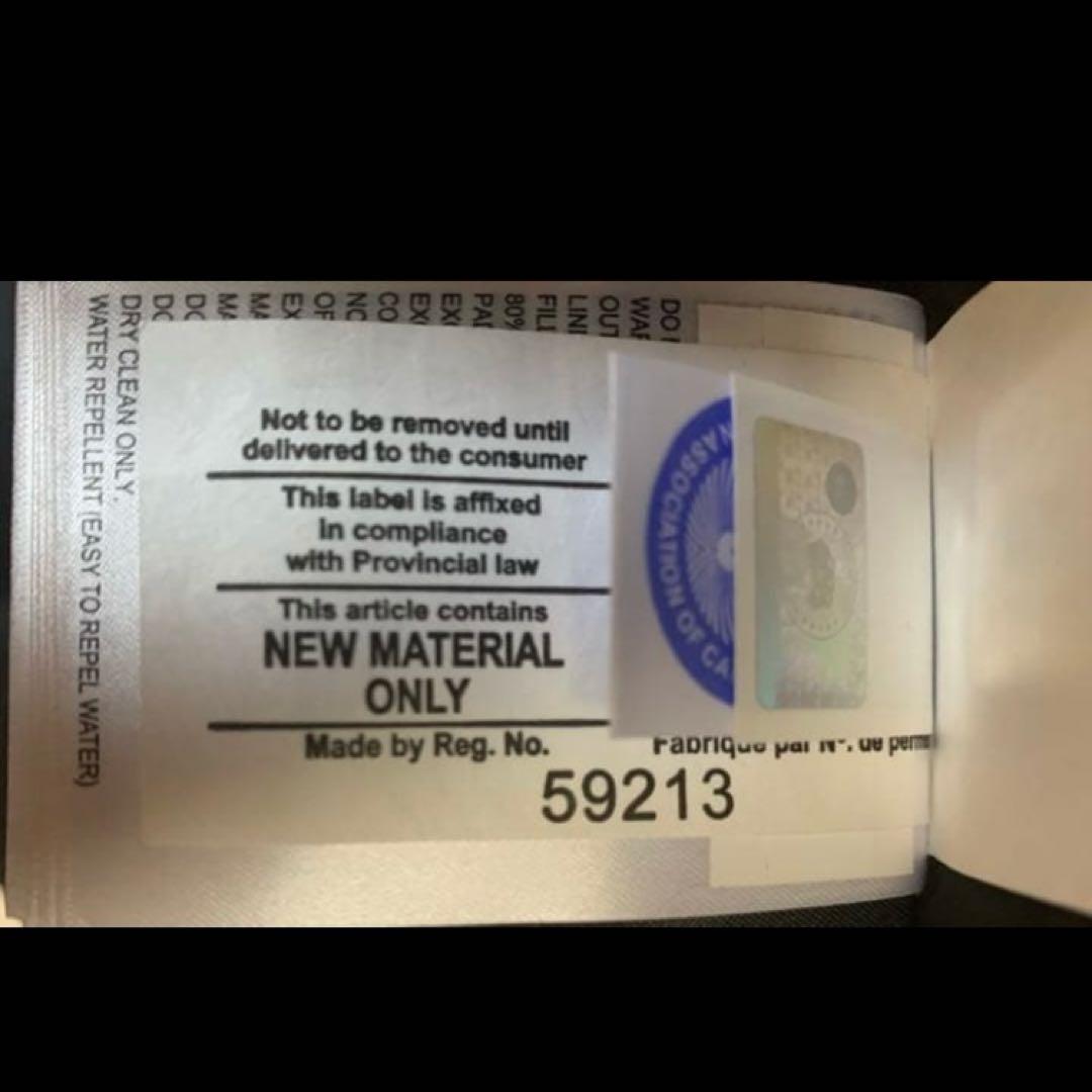 りりカナダグース ダウンベスト