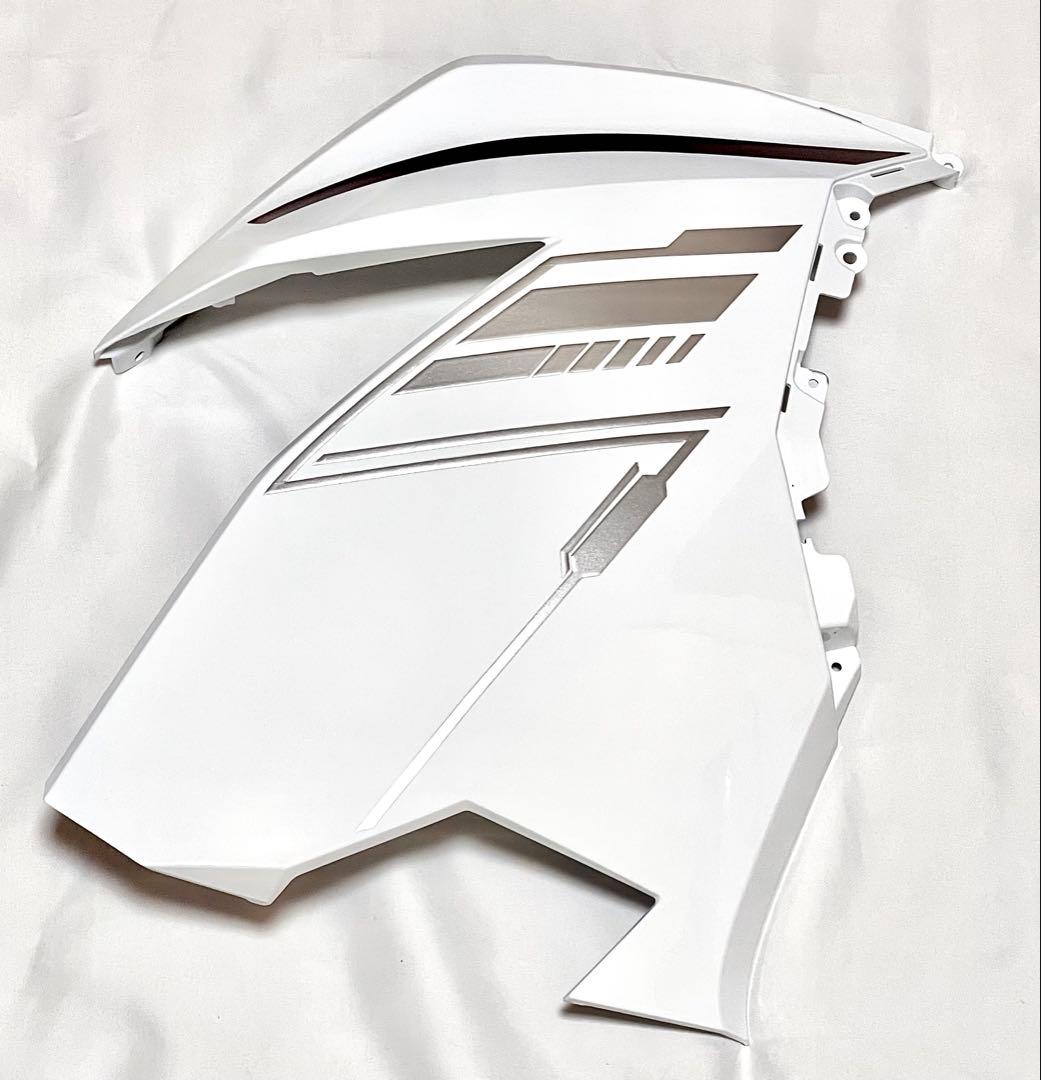 ニンジャninja400 23年モデル カウルセット ホワイト